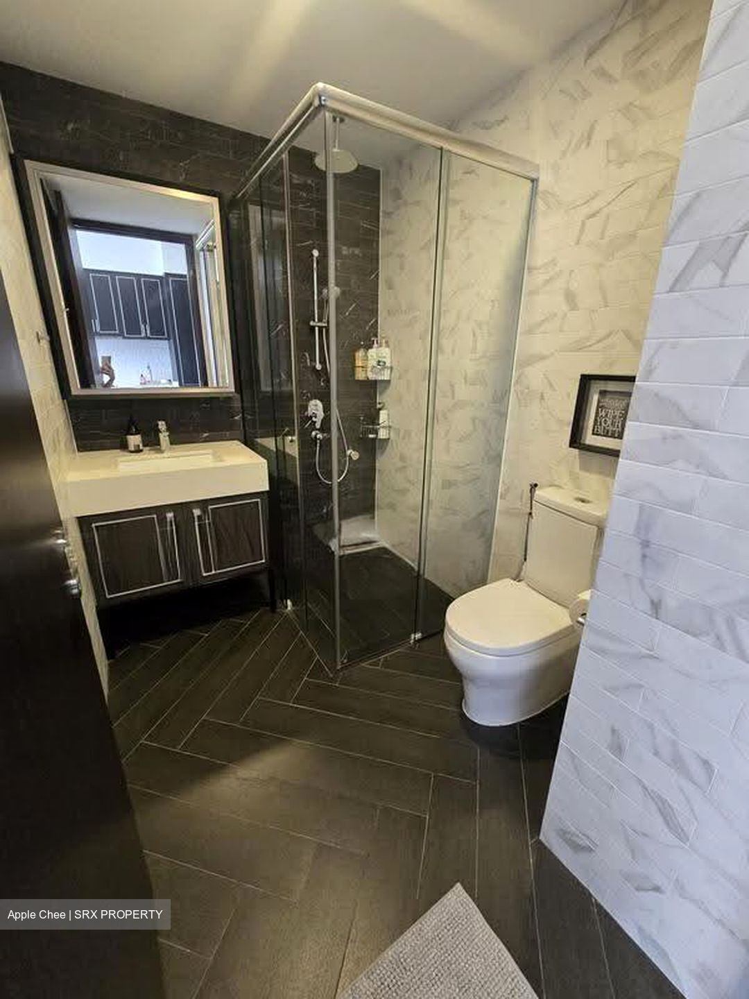 Mayfair Gardens (D21), Condominium #636130331
